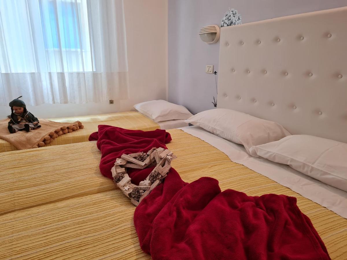 Hotel Marconi Miramare Rimini Extérieur photo