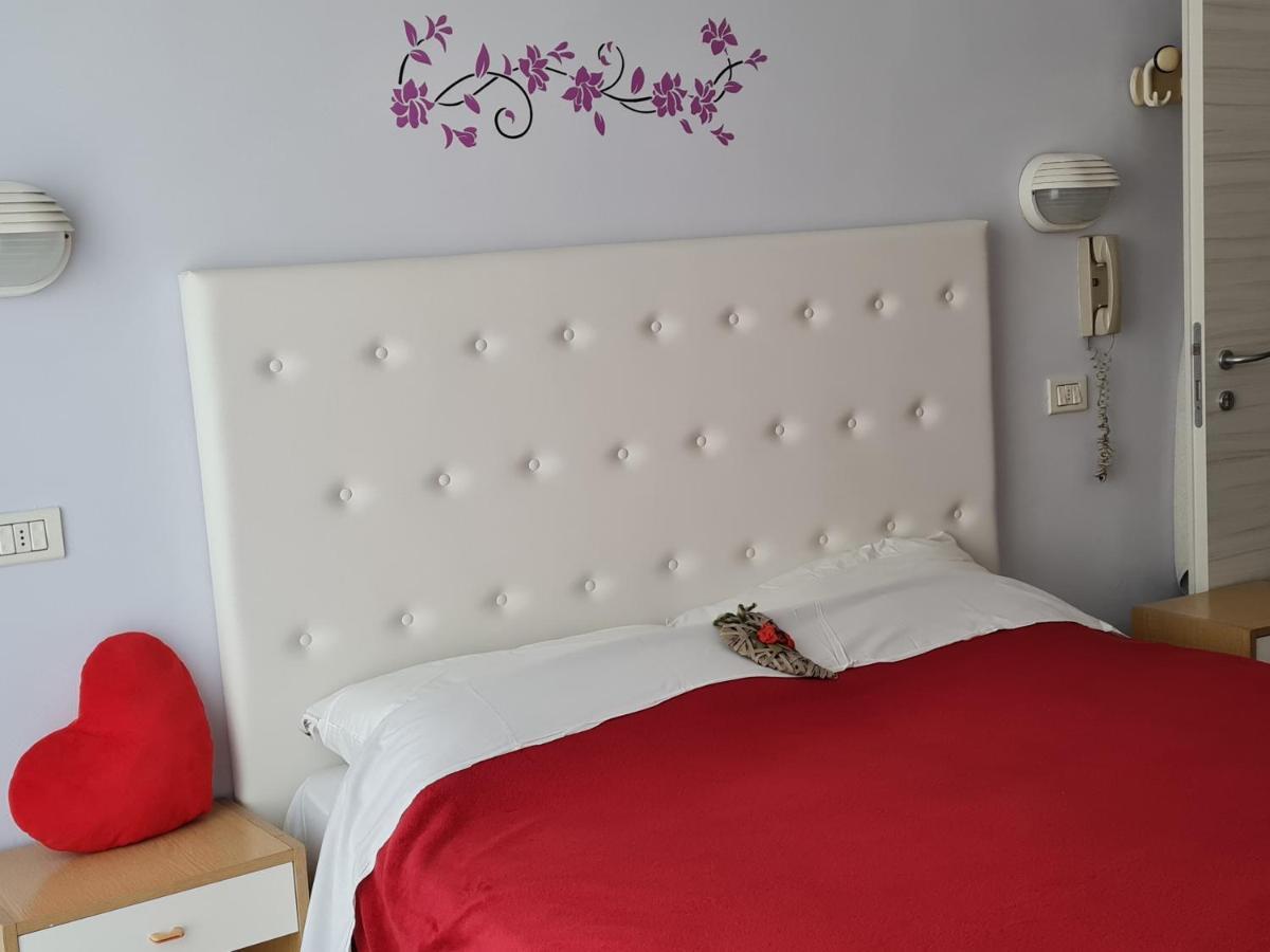 Hotel Marconi Miramare Rimini Extérieur photo