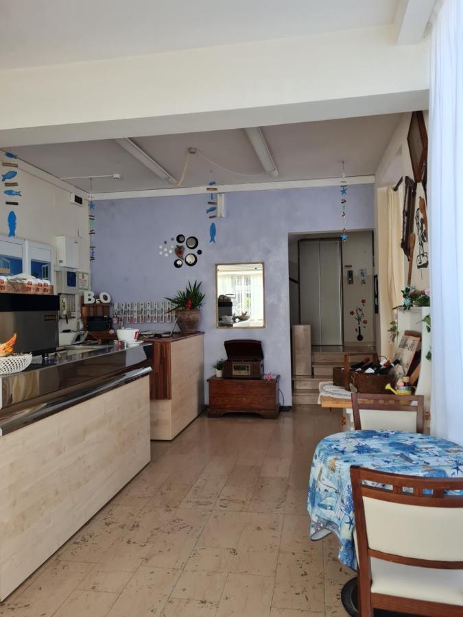 Hotel Marconi Miramare Rimini Extérieur photo
